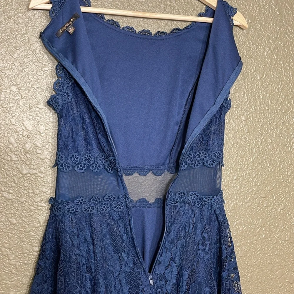 CITY TRIANGLES Scalloped Lace A-Line Dress - Picture 7 of 15